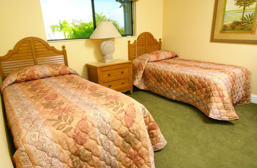 Hilton Vacation Club Charter Club Naples Bay Hotel Bilik gambar