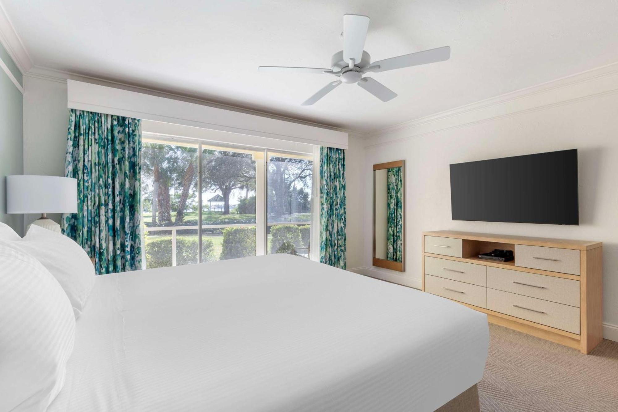 Hilton Vacation Club Charter Club Naples Bay Hotel Luaran gambar