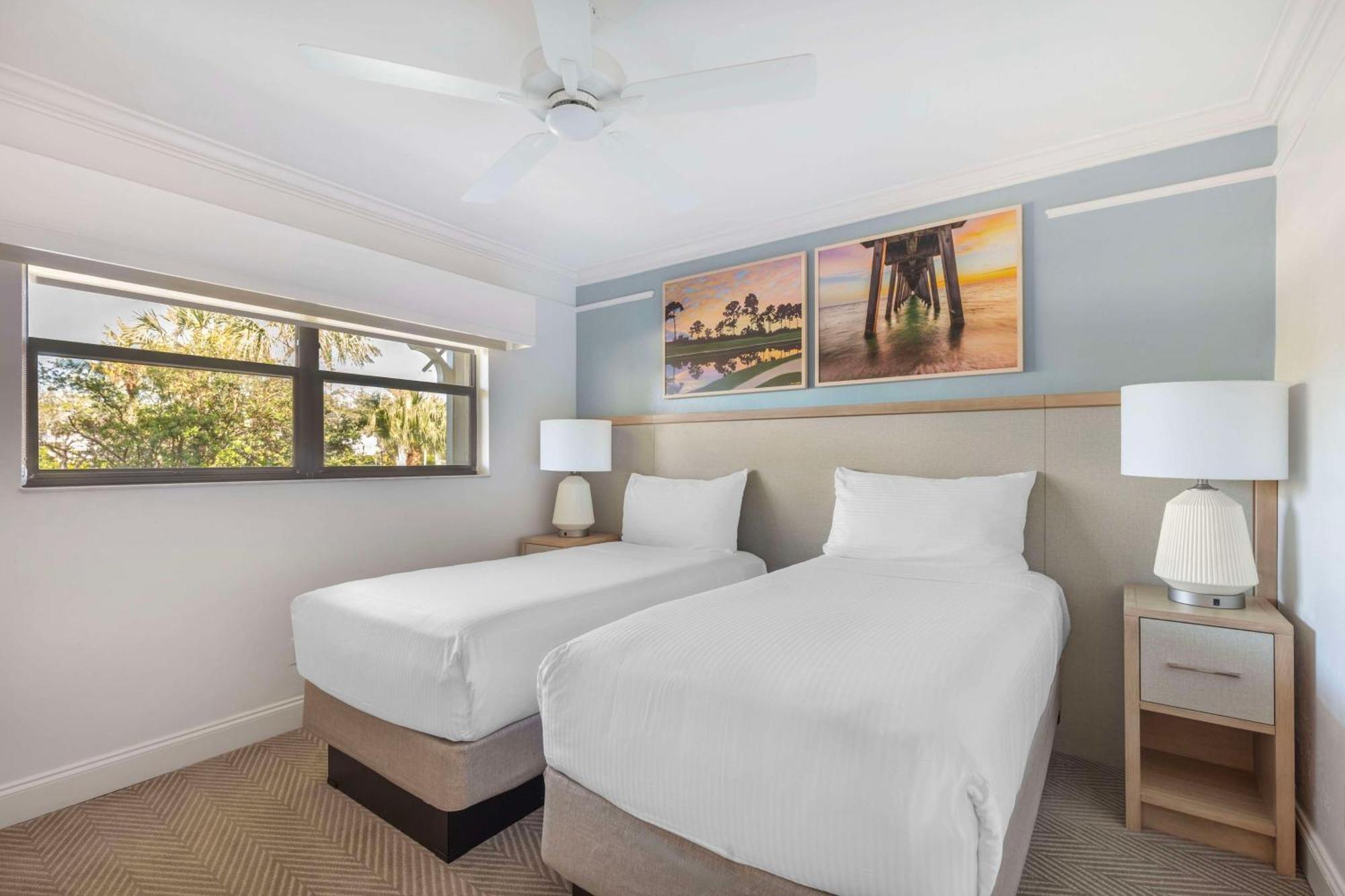 Hilton Vacation Club Charter Club Naples Bay Hotel Luaran gambar