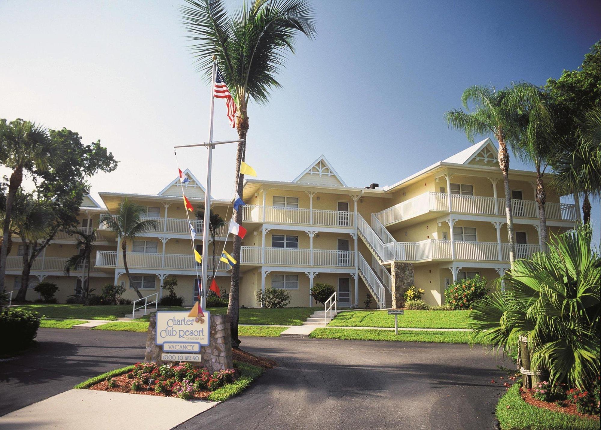 Hilton Vacation Club Charter Club Naples Bay Hotel Luaran gambar